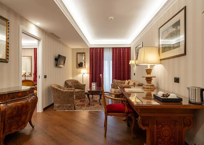 Hotel Nazionale Roma