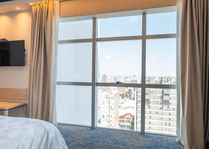 Holiday Inn Rosario By Ihg