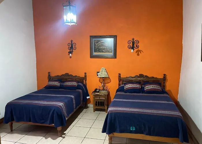 Hotel Los Escudos Pátzcuaro