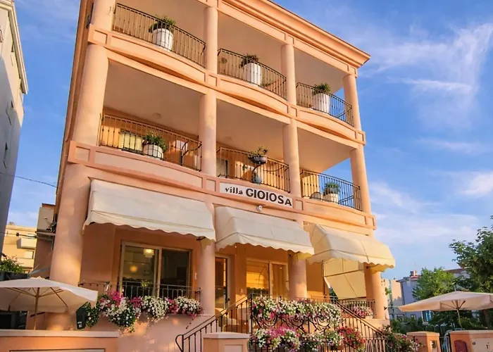 Villa Gioiosa Beach&Water Park B&B Rimini