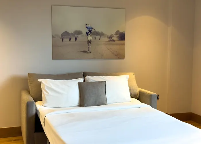 Tower Suites By Blue Orchid Londres