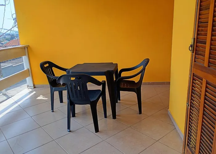 Haja Luz Casa Pousada 1 Em Itaquaquecetuba