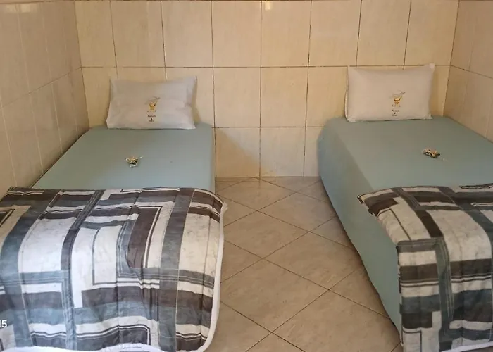 Haja Luz Casa Pousada 1 Em Itaquaquecetuba