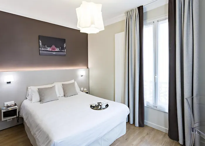 Modern Hotel Parigi