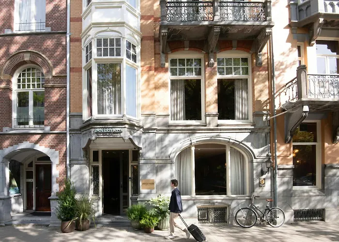 Jan Luyken Amsterdam Hotel