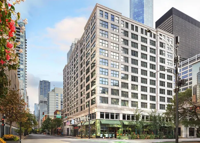Hampton Inn & Suites Chicago-Downtown