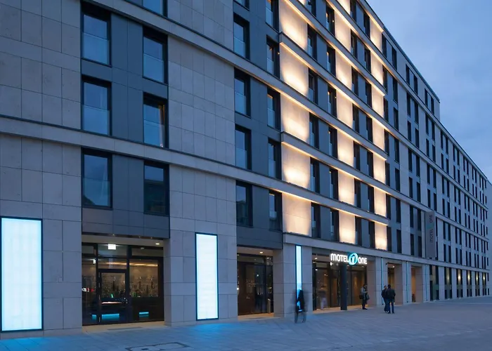 Motel One Frankfurt-Messe Francoforte sul Meno