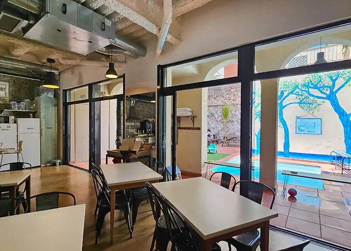 Ten To Go Hostel Barcellona