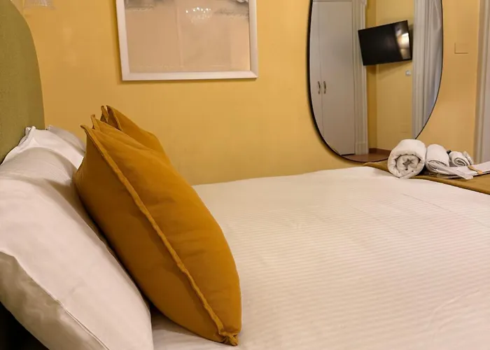 Palazzo Dogana Room&Suite Salerno