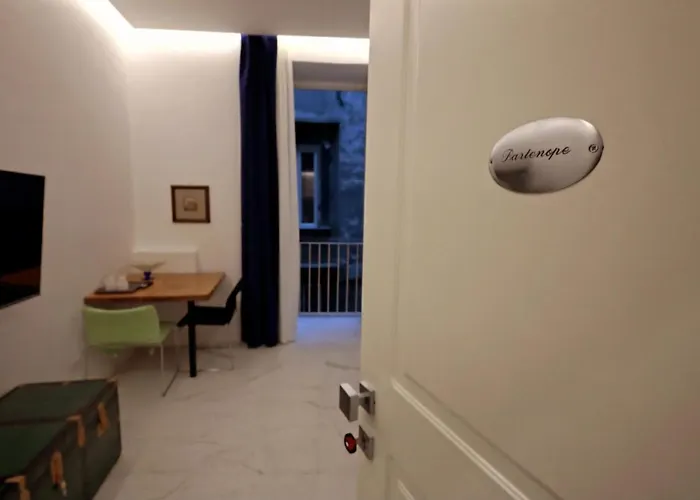 Hotel Relais Santa Lucia sul Mare, Napoli