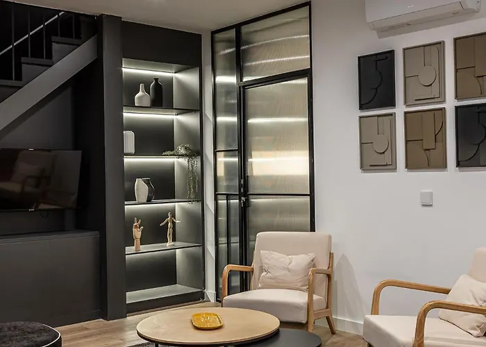 Queen's Plaza España Boutique - Alojamiento Corta Estancia Madrid