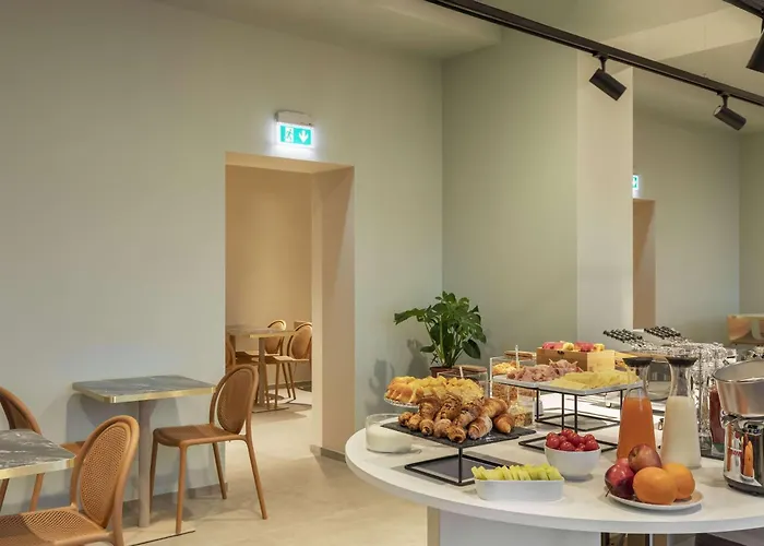 B&B HOTEL Piacenza