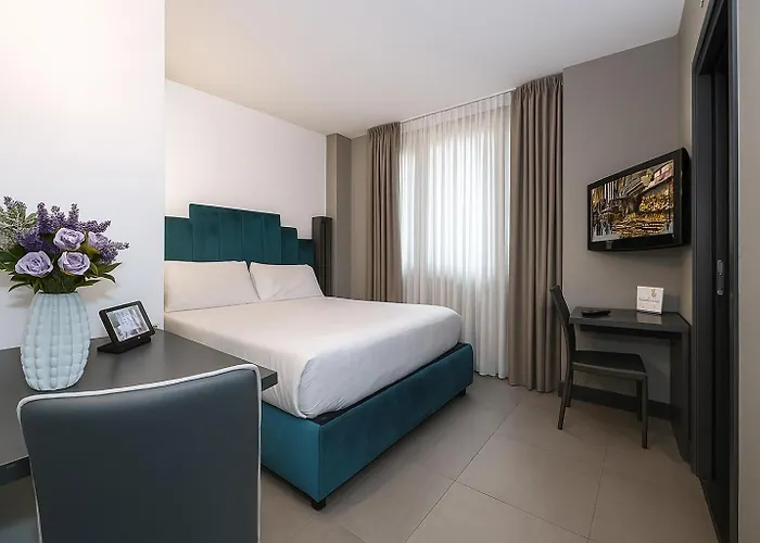 Hotel Hotiday Napoli Porto