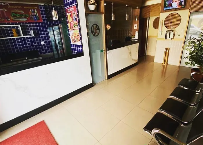 Hotel Hallas Betim
