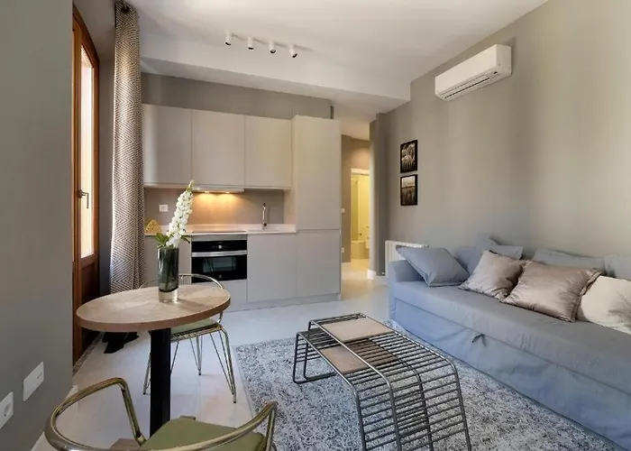 Tuanfitrion San Gil Apartments City Center Granada