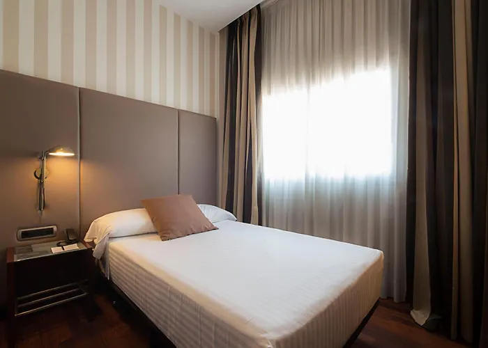Hotel Zenit Valenza