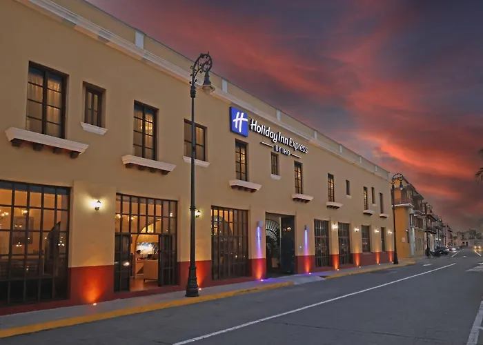 Holiday Inn Express Veracruz Centro Historico by IHG