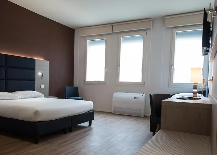 Hotel Touring Ferrara