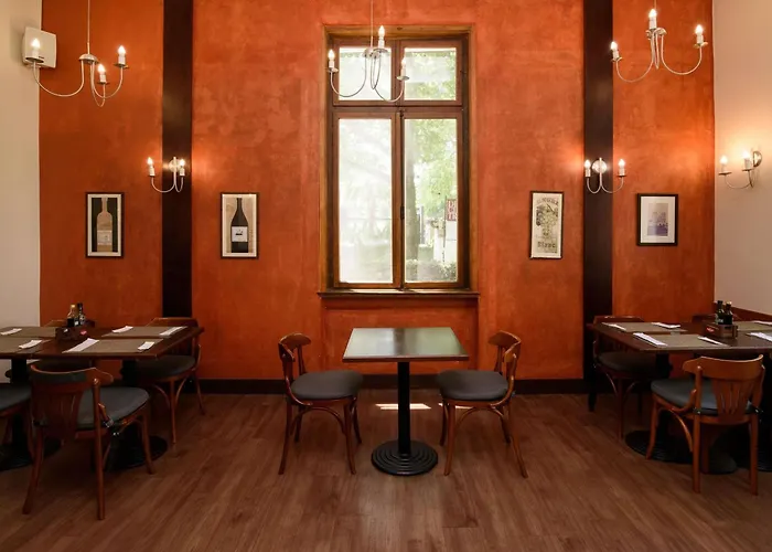 Ibis Curitiba Batel Hotel