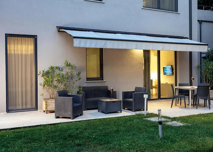 Residence La Torre con private park Trieste