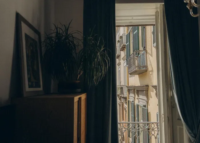 Bed and Breakfast Casa Fanzago Napoli