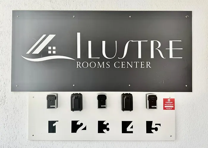 Ilustre - City-View Rooms With Ac In Malaga'S Old Town - Steps From Calle Larios And The Thyssen Málaga