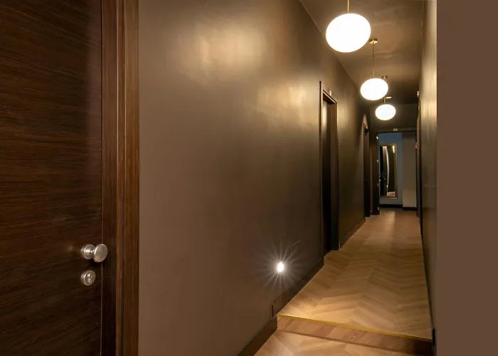 Daplace - Gran Torino Suites Roma