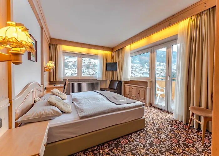 Hotel Garni Toni Ortisei