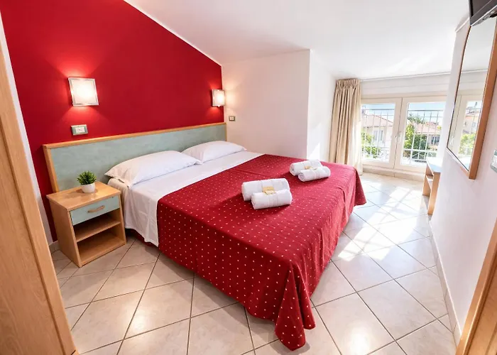 Hotel Villa Tina Easy Stay Room Only Cesenatico