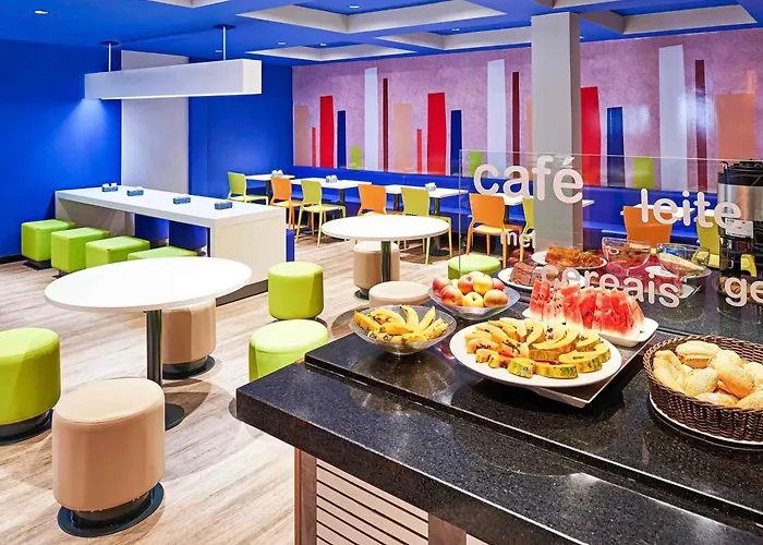 Ibis Budget Curitiba Centro