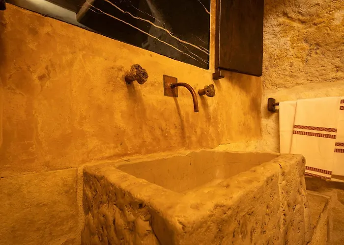Hotel Moyseion Matera - Real-Life Experience In The Distant Past (Adults Only)