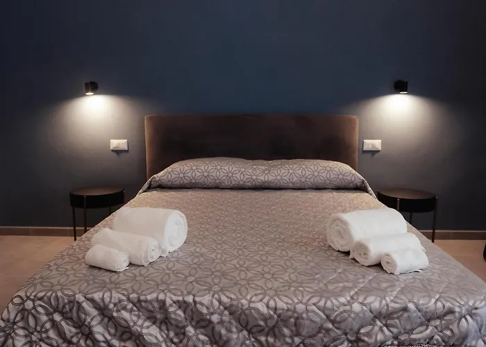 GuestHost - Maison Vittoria Comfortable Studio Apartment&Room Bari