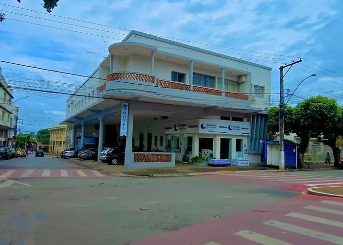 Hotel Bandeirante - Rede Pedra Branca Curvelo