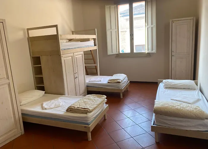 Student'S Hostel Estense Ferrara