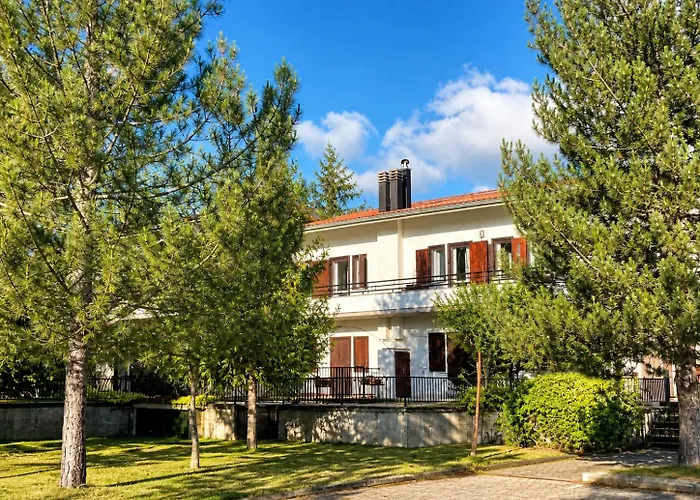 Villa La Grande Casa Di Montagna Castel Di Sangro