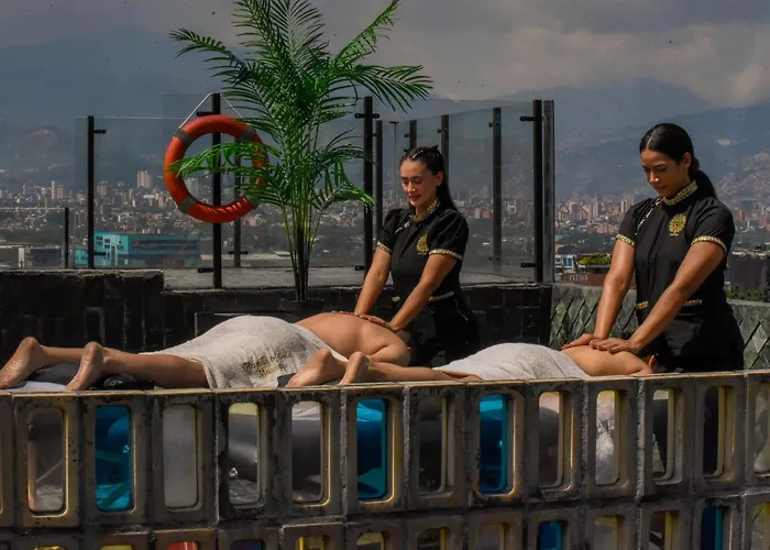 Hotel Zelva Negra Medellín