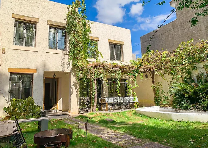 Villa Casa Avellaneda Mendoza
