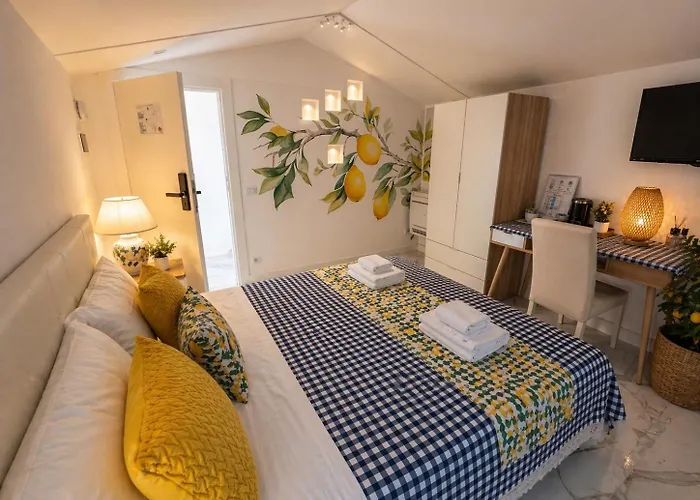 Spagna Lemon Suites Roma