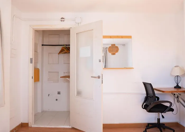 La Cocotera Boutique Hostel & Coworking Tarifa