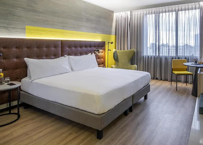 Hotel Pullman Santiago El Bosque
