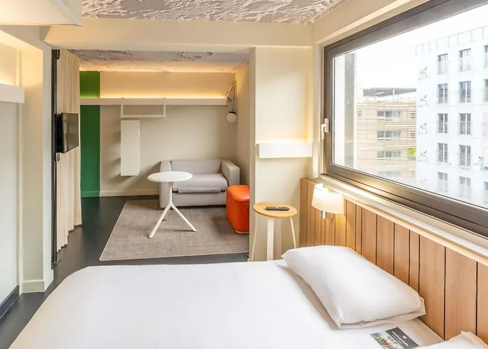 Ibis Paris 17 Clichy-Batignolles Hotel