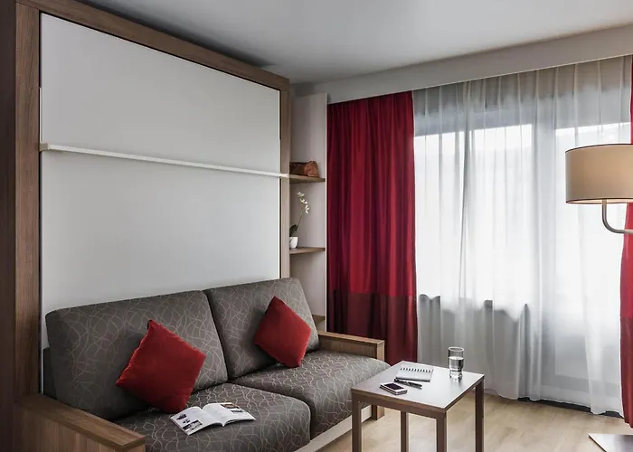 Aparthotel Adagio Paris Bercy Village
