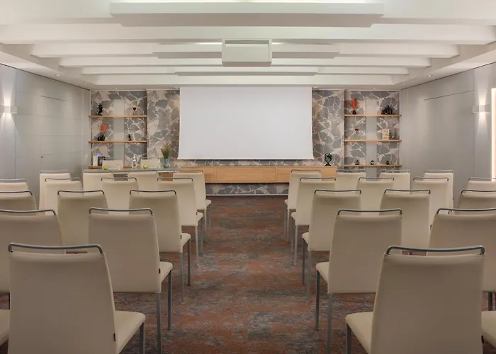 Hotel NH Firenze