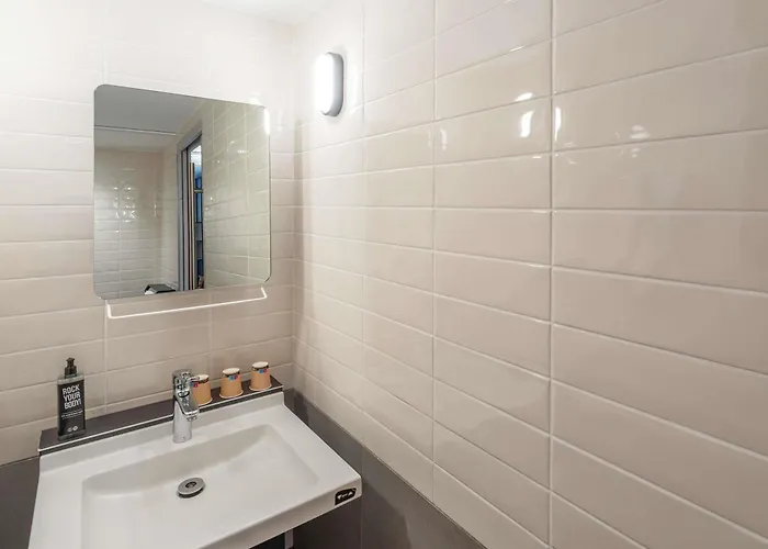 Hotel Ibis Paris 17 Clichy-Batignolles