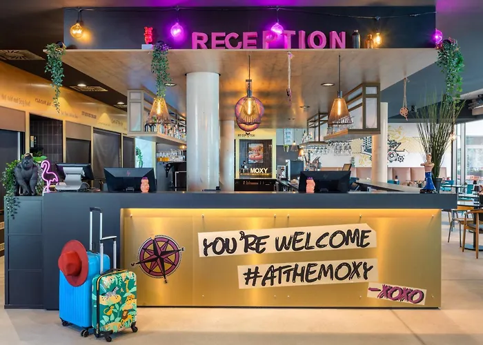 Hotel Moxy Hamburg Altona
