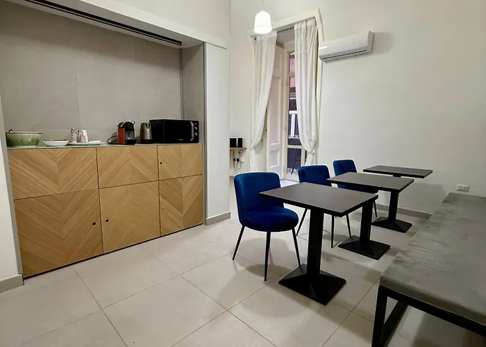 Nabab-Napoli Bed And Breakfast