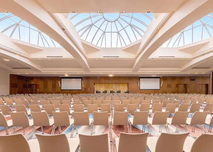 Hotel Doubletree By Hilton Bratislava