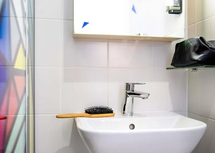 Hotel Ibis Styles Paris Maine Montparnasse