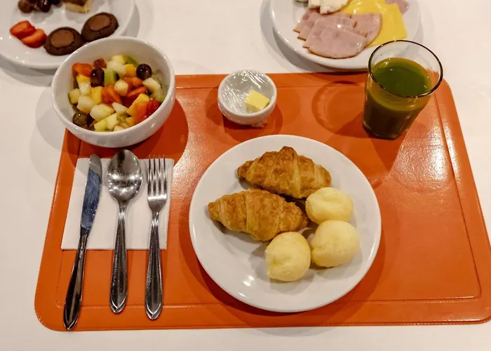 Ibis Styles Balneário Camboriú - 1 Quadra do Mar Hotel