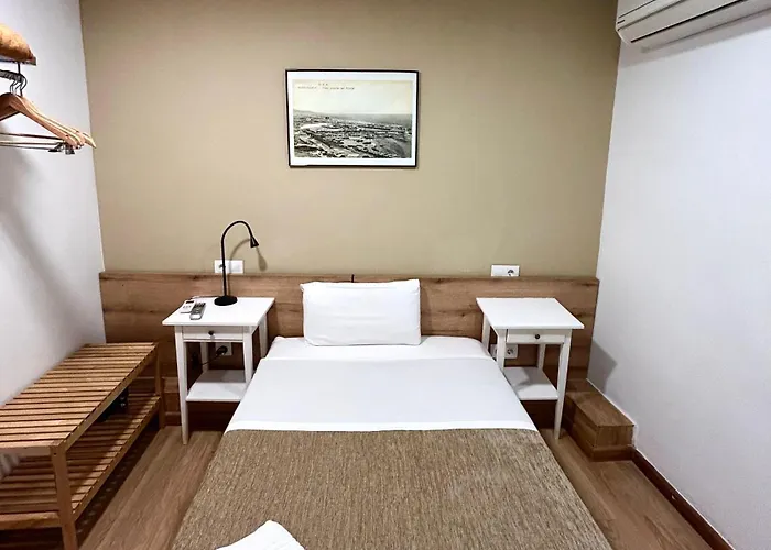 Hostal Delfos Barcelona